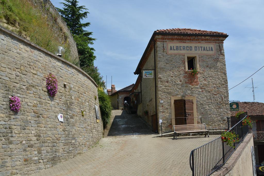 Dimora Storico Romantica Il Sole E La Luna Cerretto Langhe Екстериор снимка